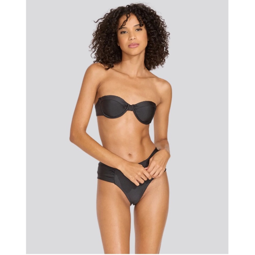 NWT Solid & Striped Black Bikini Bottom S